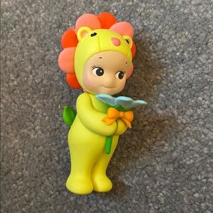 Authentic Sonny Angel Lime Green Lion with Daisy